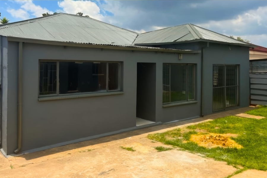 6 Bedroom Property for Sale in Randgate Gauteng