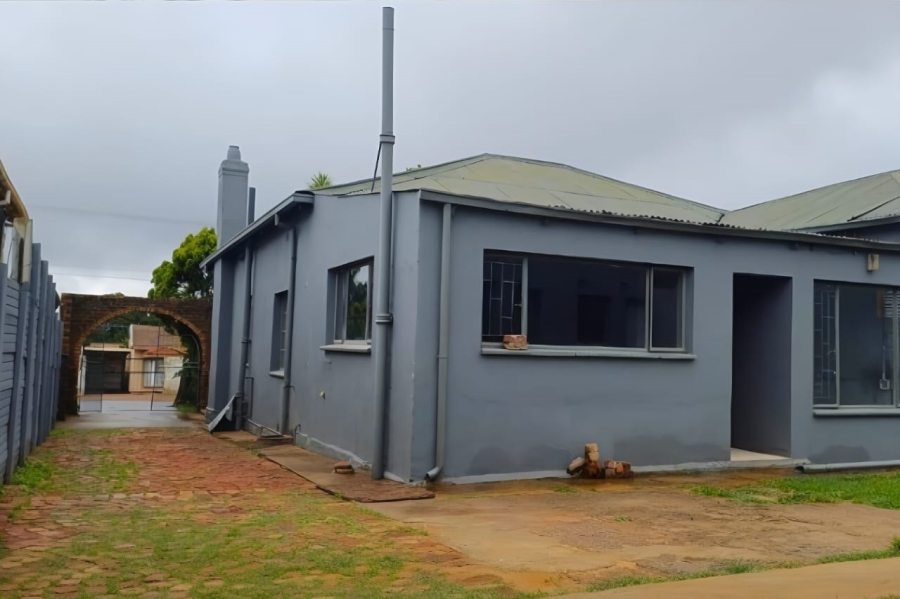 6 Bedroom Property for Sale in Randgate Gauteng