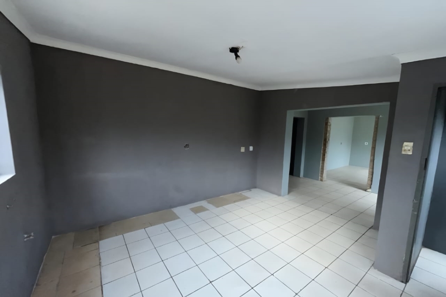 6 Bedroom Property for Sale in Randgate Gauteng