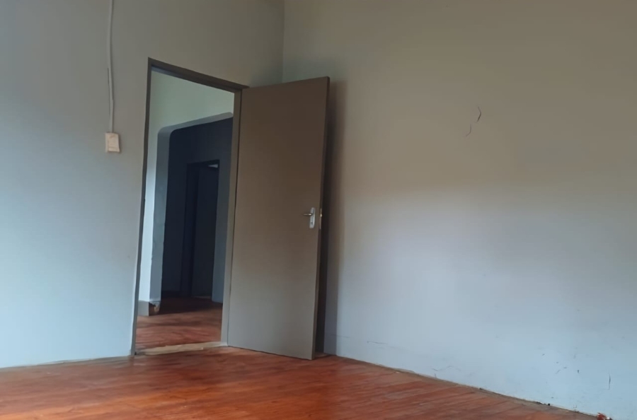 6 Bedroom Property for Sale in Randgate Gauteng