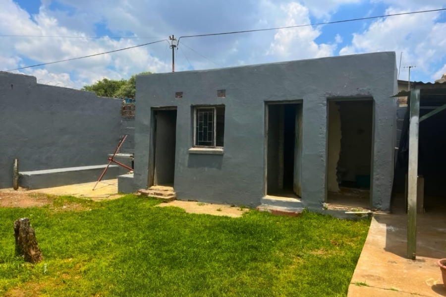 6 Bedroom Property for Sale in Randgate Gauteng