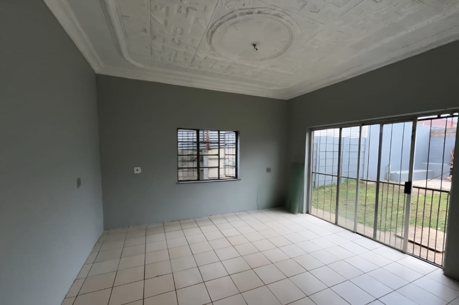 6 Bedroom Property for Sale in Randgate Gauteng