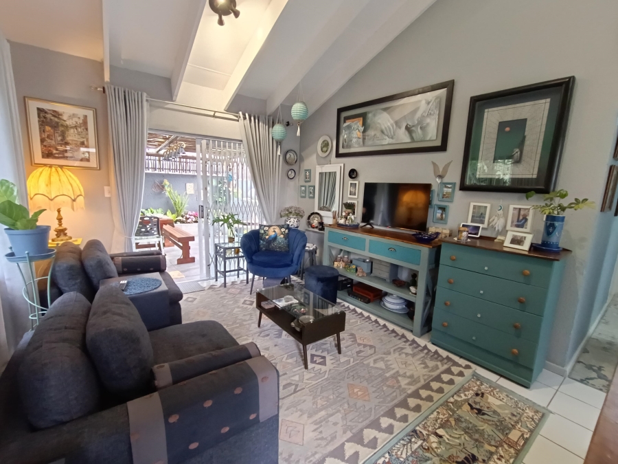 2 Bedroom Property for Sale in Bromhof Gauteng