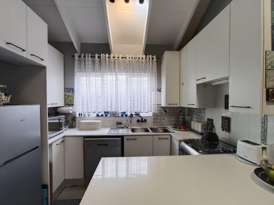 2 Bedroom Property for Sale in Bromhof Gauteng