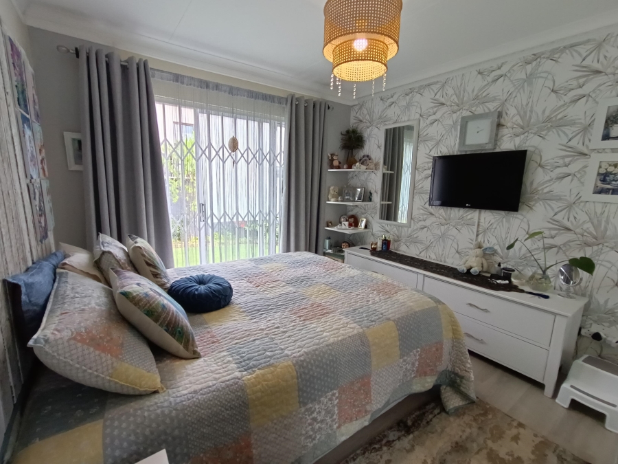 2 Bedroom Property for Sale in Bromhof Gauteng