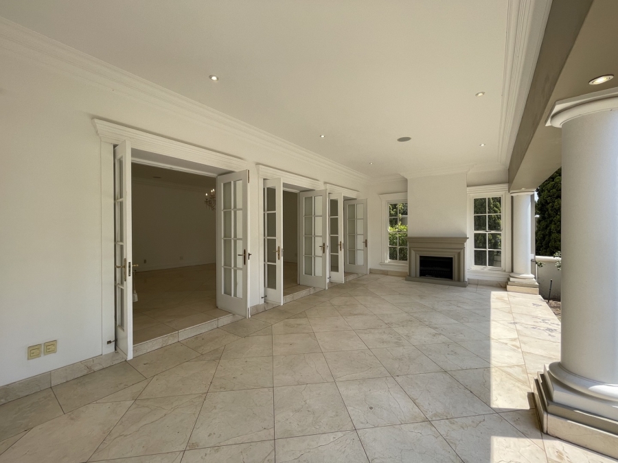 3 Bedroom Property for Sale in Sandhurst Gauteng