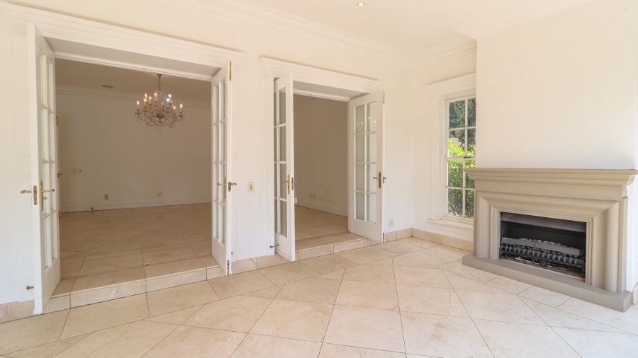 3 Bedroom Property for Sale in Sandhurst Gauteng