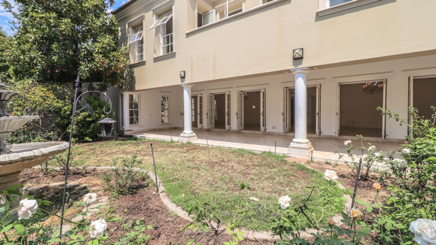 3 Bedroom Property for Sale in Sandhurst Gauteng