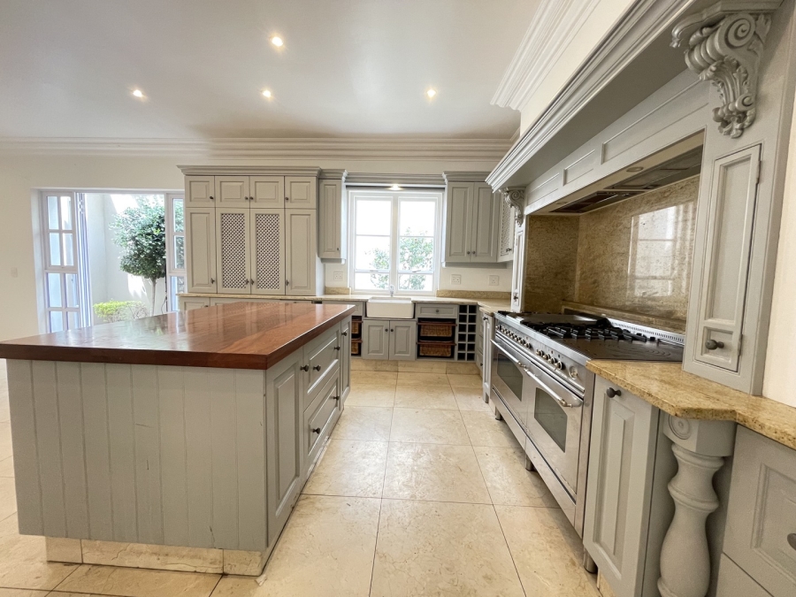 3 Bedroom Property for Sale in Sandhurst Gauteng