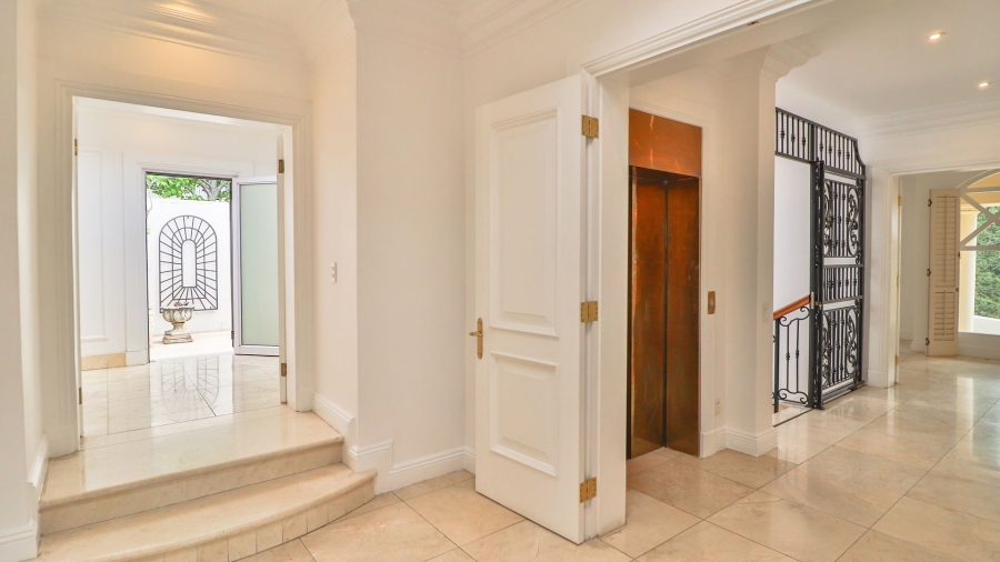 3 Bedroom Property for Sale in Sandhurst Gauteng