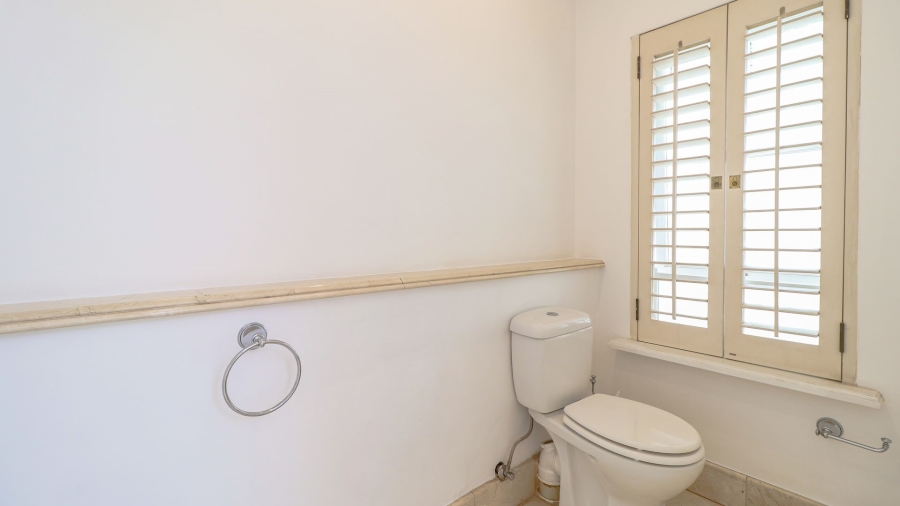 3 Bedroom Property for Sale in Sandhurst Gauteng