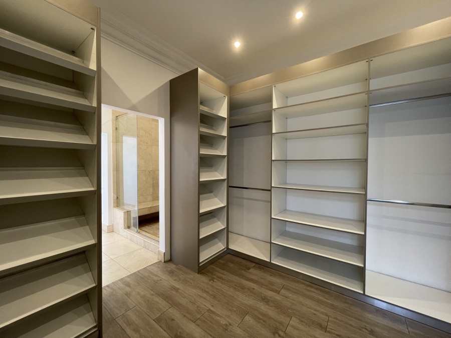 3 Bedroom Property for Sale in Sandhurst Gauteng