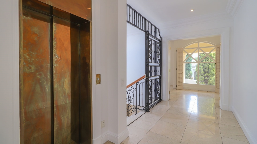 3 Bedroom Property for Sale in Sandhurst Gauteng