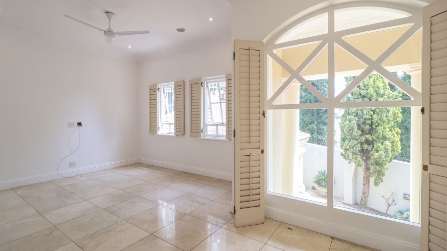 3 Bedroom Property for Sale in Sandhurst Gauteng