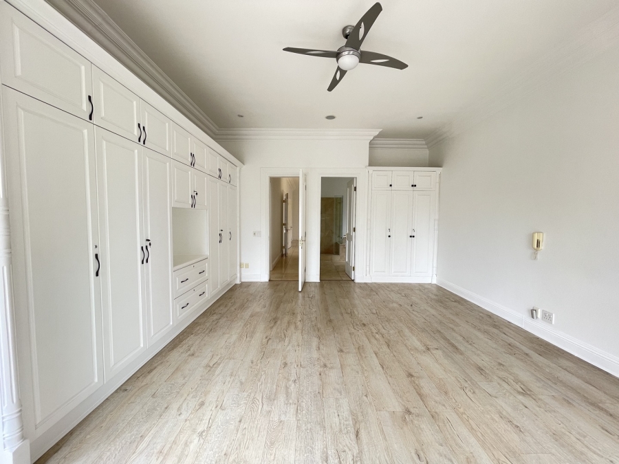 3 Bedroom Property for Sale in Sandhurst Gauteng