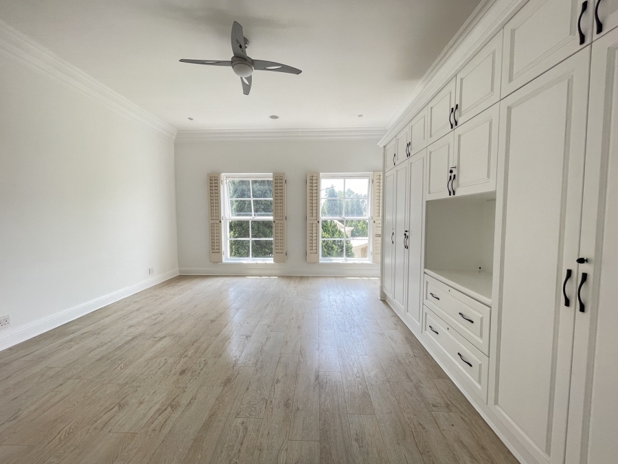 3 Bedroom Property for Sale in Sandhurst Gauteng