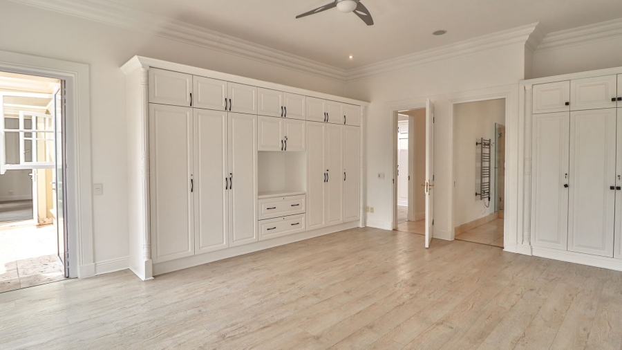 3 Bedroom Property for Sale in Sandhurst Gauteng