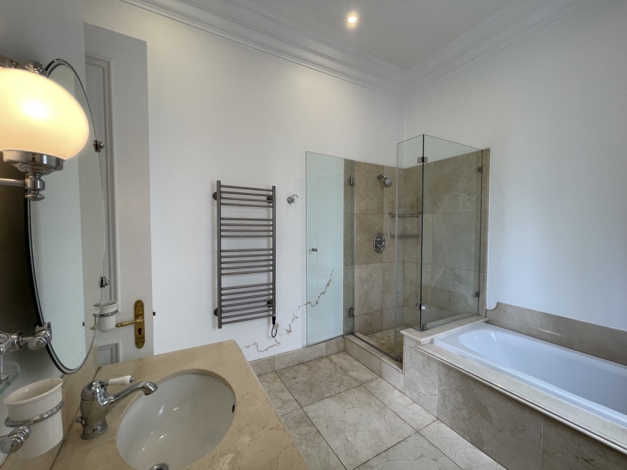 3 Bedroom Property for Sale in Sandhurst Gauteng