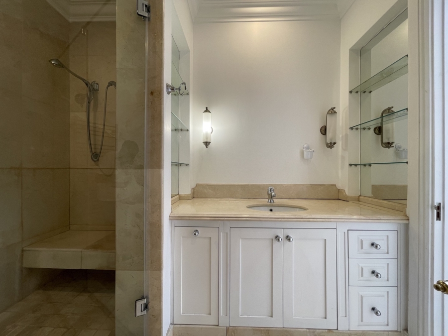 3 Bedroom Property for Sale in Sandhurst Gauteng