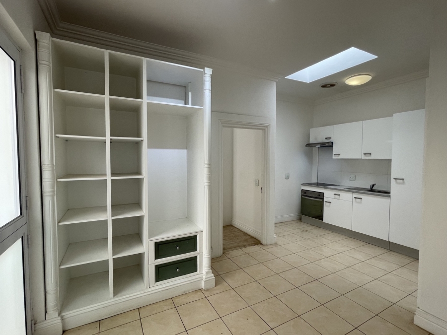 3 Bedroom Property for Sale in Sandhurst Gauteng