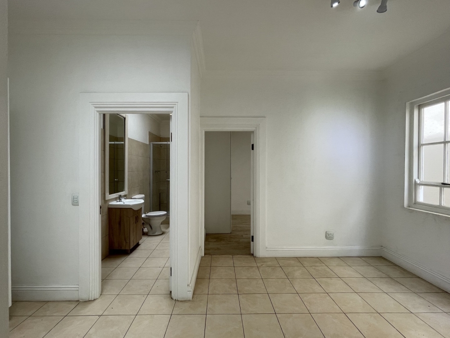 3 Bedroom Property for Sale in Sandhurst Gauteng