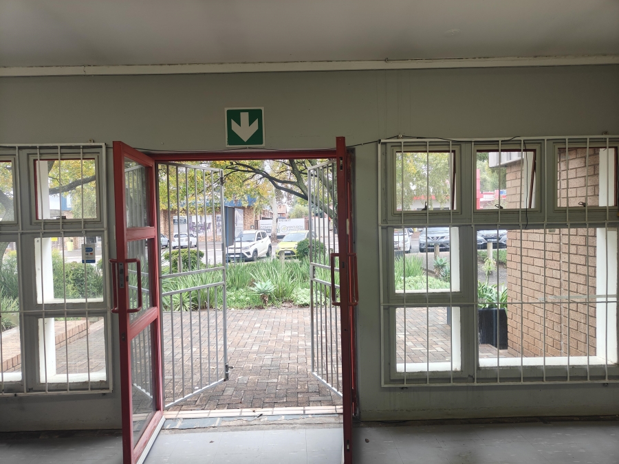 To Let commercial Property for Rent in Valhalla Gauteng