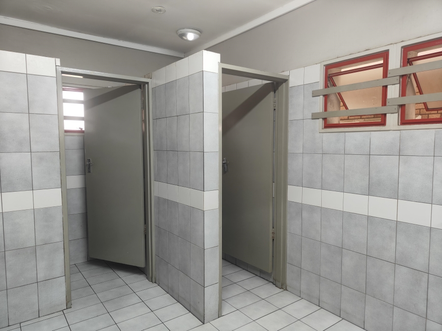 To Let commercial Property for Rent in Valhalla Gauteng