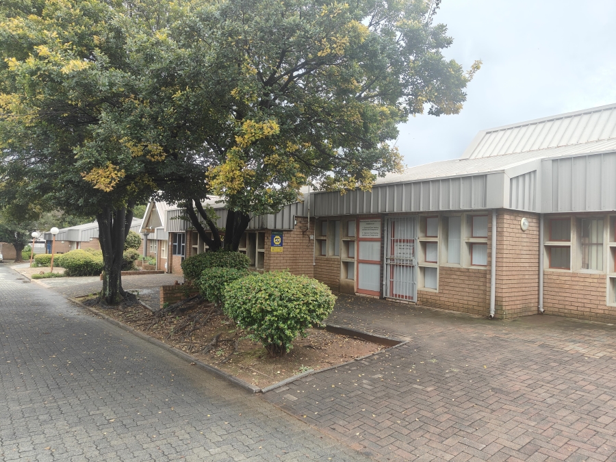 To Let commercial Property for Rent in Valhalla Gauteng