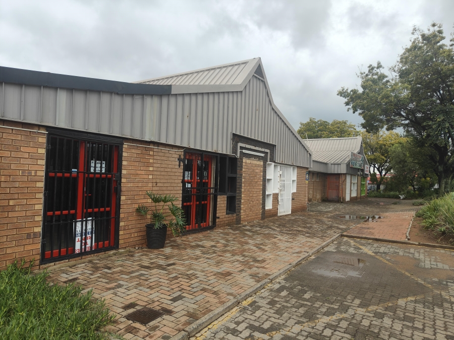 To Let commercial Property for Rent in Valhalla Gauteng