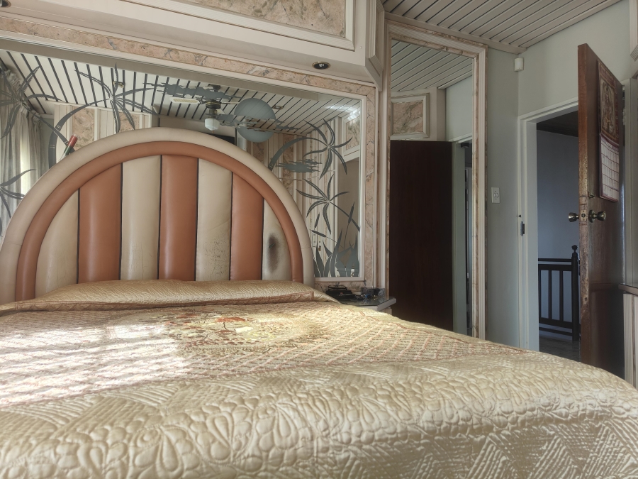 4 Bedroom Property for Sale in Laudium Ext 2 Gauteng