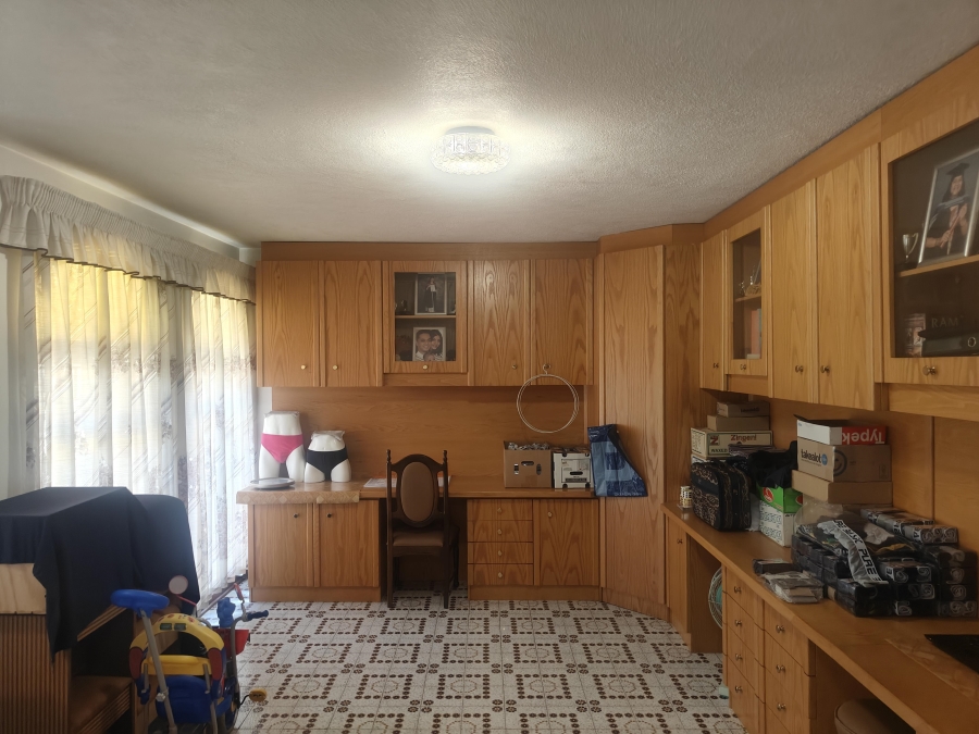 4 Bedroom Property for Sale in Laudium Ext 2 Gauteng