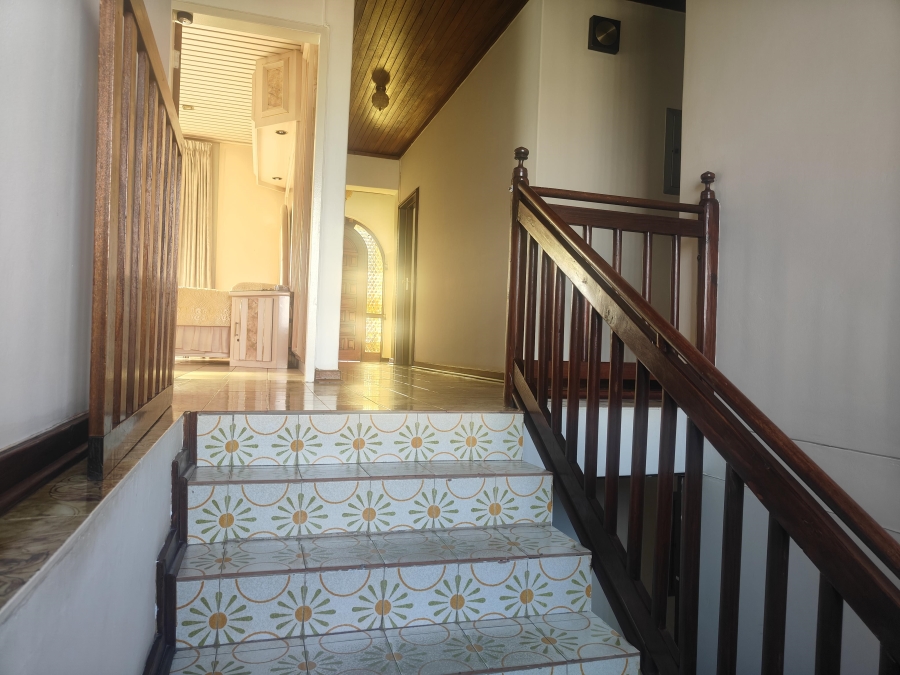 4 Bedroom Property for Sale in Laudium Ext 2 Gauteng