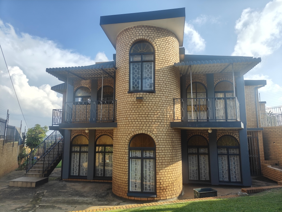 4 Bedroom Property for Sale in Laudium Ext 2 Gauteng