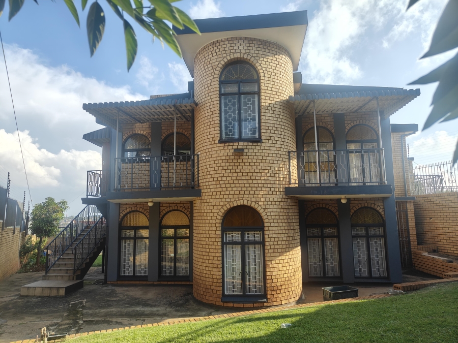 4 Bedroom Property for Sale in Laudium Ext 2 Gauteng