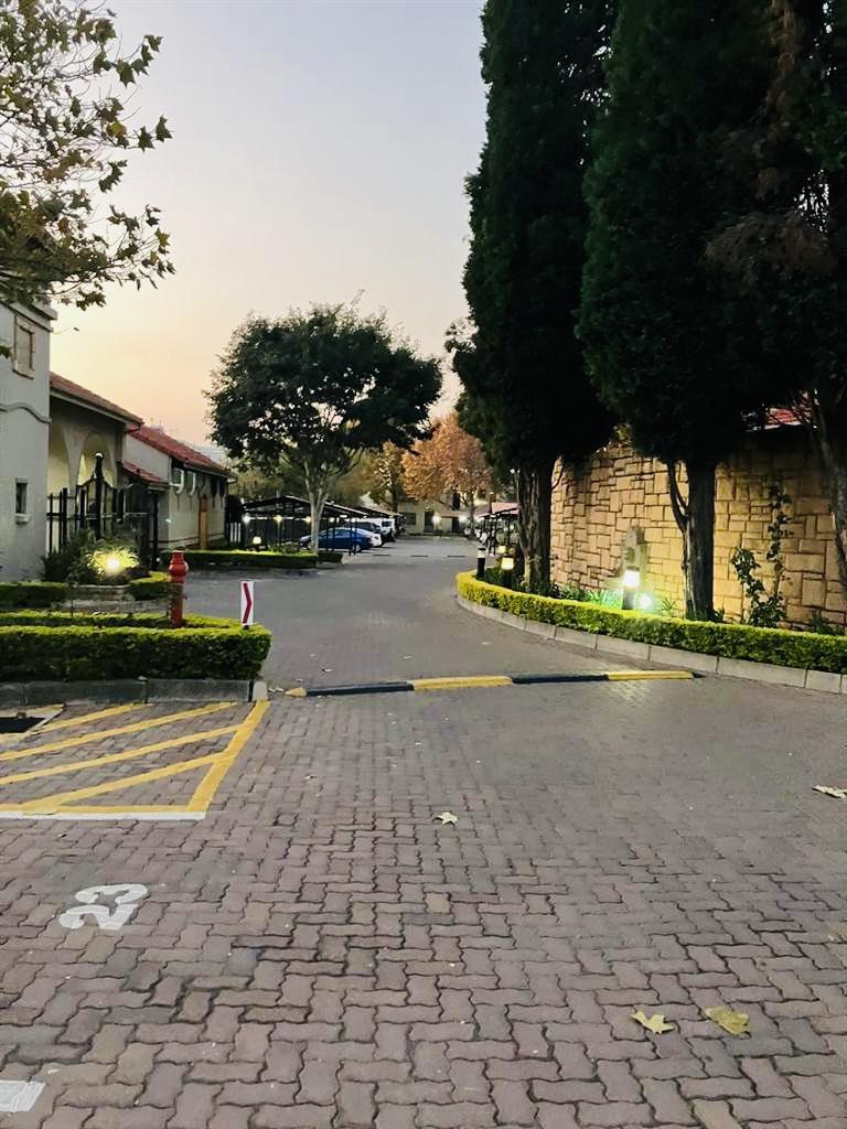 2 Bedroom Property for Sale in Fourways Gauteng