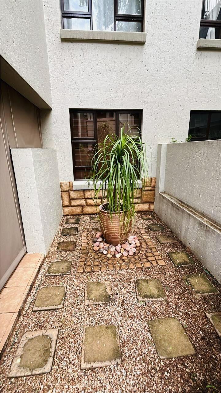 2 Bedroom Property for Sale in Fourways Gauteng