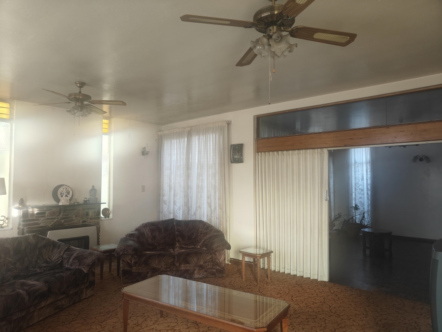 8 Bedroom Property for Sale in Laudium Gauteng