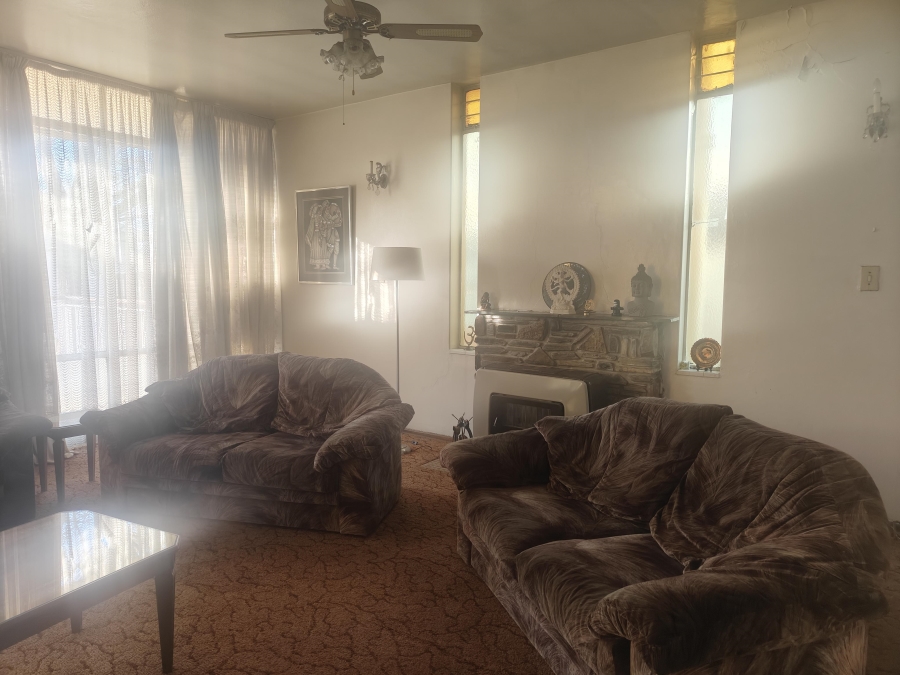 8 Bedroom Property for Sale in Laudium Gauteng