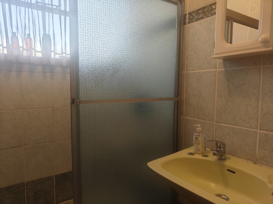 8 Bedroom Property for Sale in Laudium Gauteng