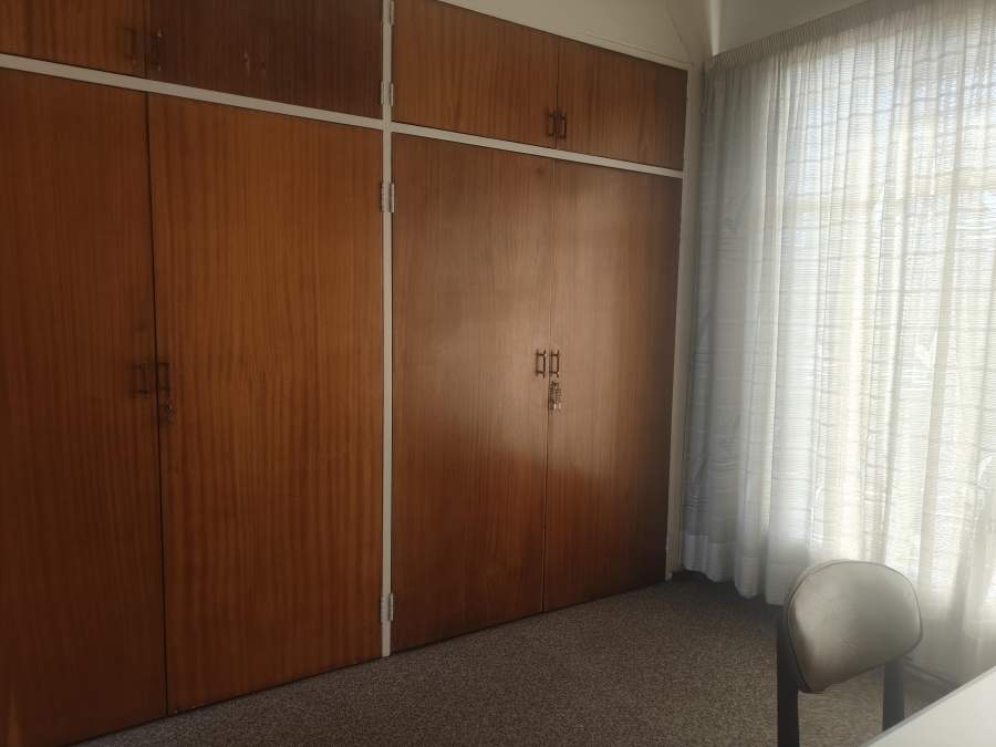 8 Bedroom Property for Sale in Laudium Gauteng