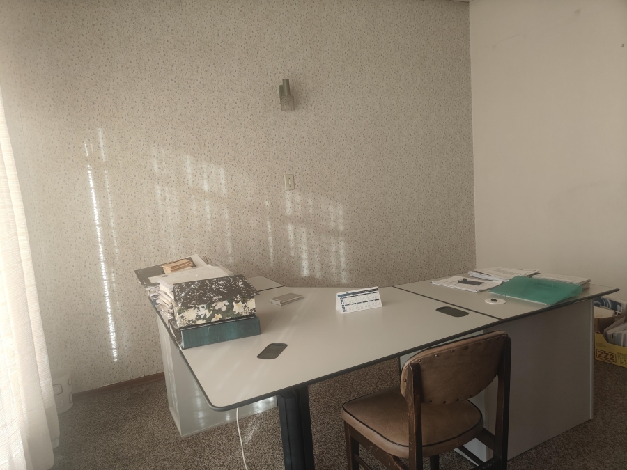 8 Bedroom Property for Sale in Laudium Gauteng