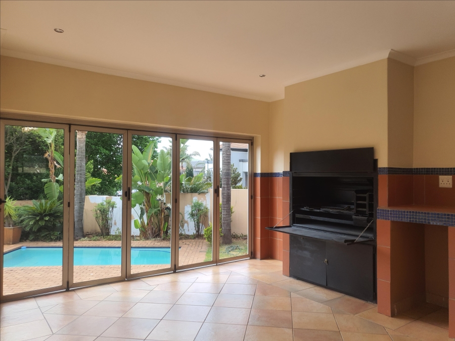 To Let 4 Bedroom Property for Rent in Eldo Glen Gauteng