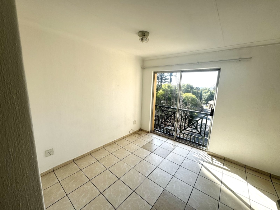 1 Bedroom Property for Sale in Bryanston Gauteng