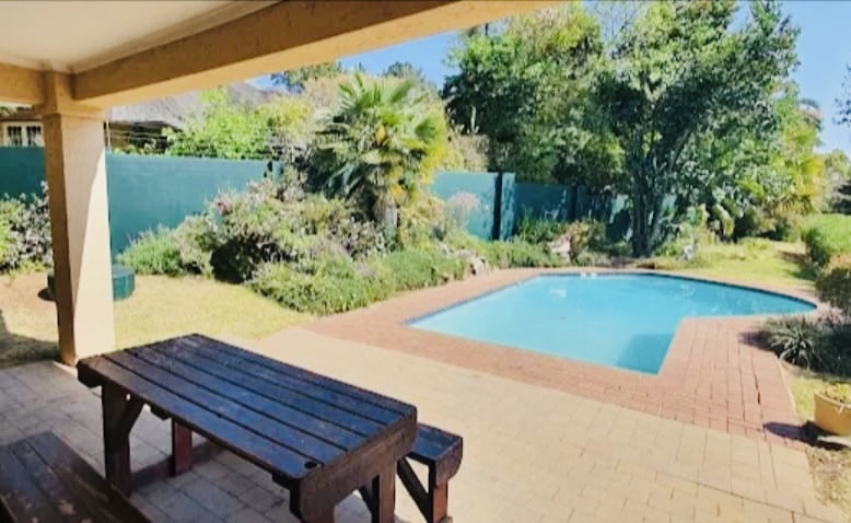 1 Bedroom Property for Sale in Bryanston Gauteng