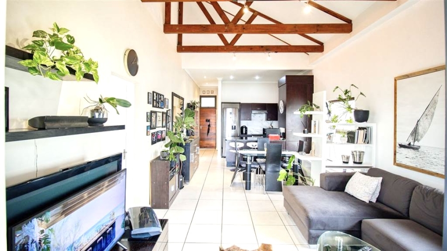 2 Bedroom Property for Sale in Bryanston Gauteng