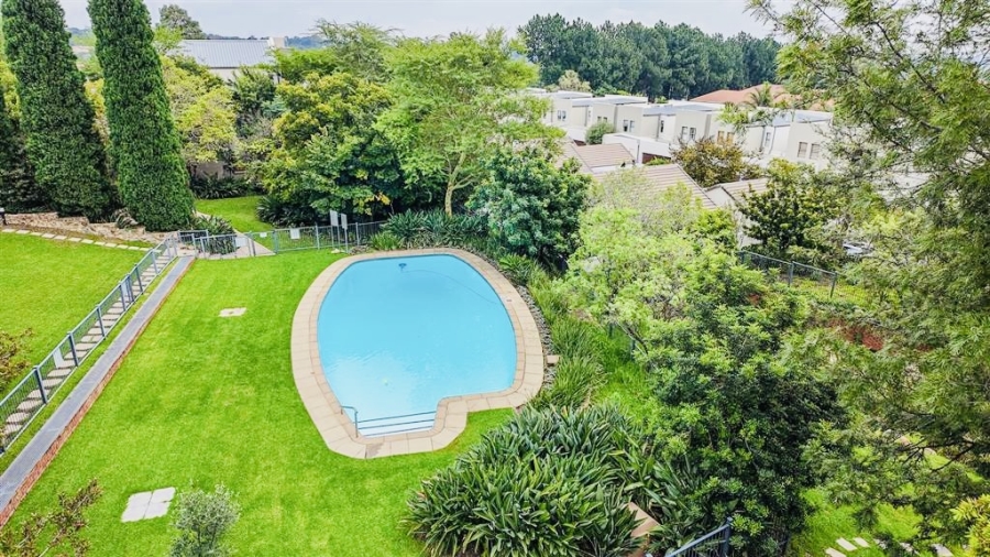 2 Bedroom Property for Sale in Bryanston Gauteng