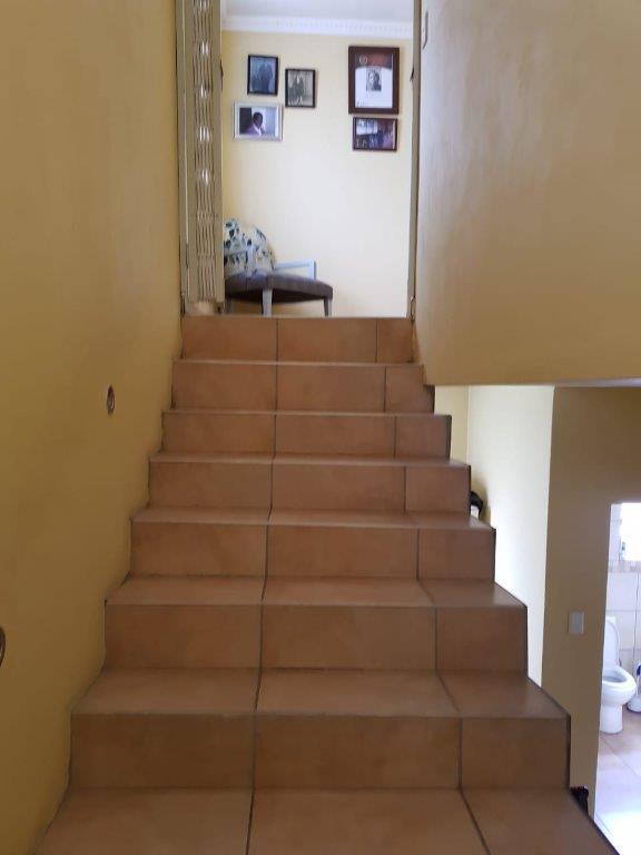 7 Bedroom Property for Sale in Clayville Gauteng