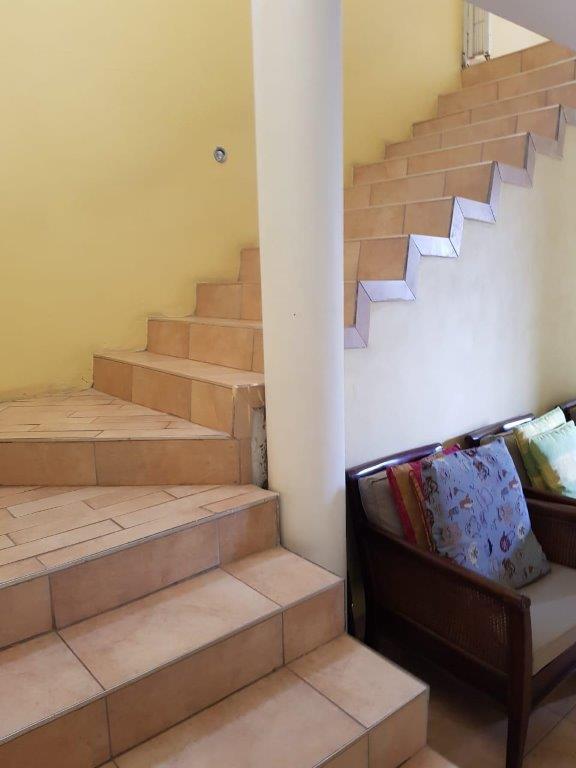 7 Bedroom Property for Sale in Clayville Gauteng