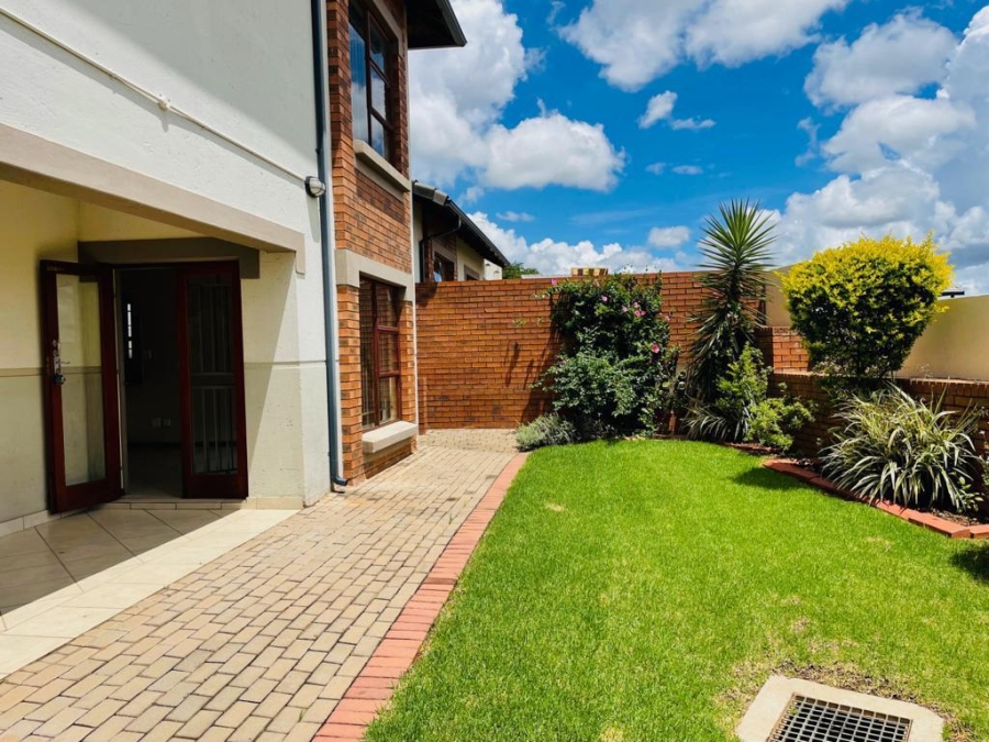 3 Bedroom Property for Sale in Eldo Ridge Estate Gauteng