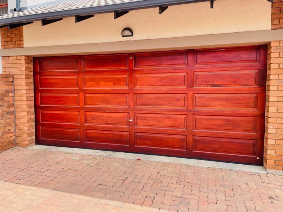 3 Bedroom Property for Sale in Eldo Ridge Estate Gauteng
